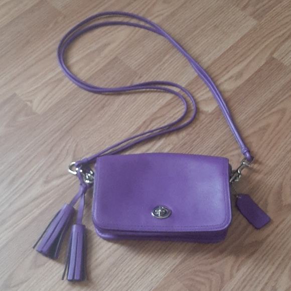 Coach Handbags - 🚫SOLD🚫 Coach Legacy Leather Penny Crossbody